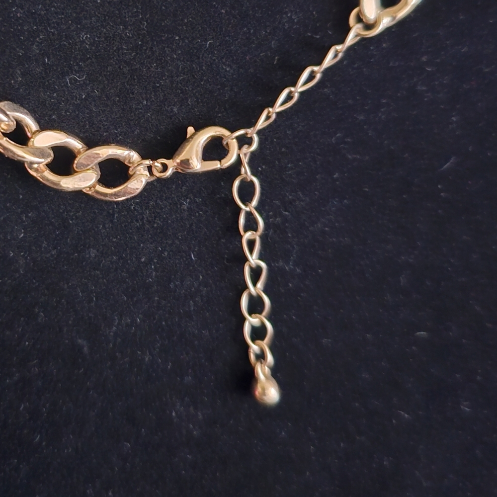 Cuban Link Chain - Picture 5 of 5